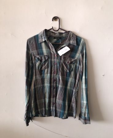 Amisu Plaid Button-Down Shirt