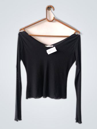 Peccati di Moda Black Long Sleeve V-Neck Top