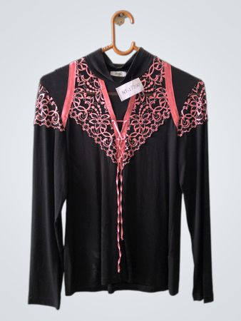 Envy Black Lace Long-Sleeve Top