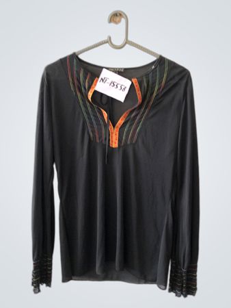 ANARAI Black Long-Sleeve Top