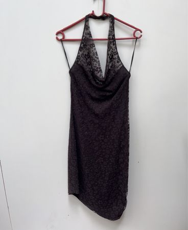 Mandaryna by Isay Schwarzes Spitzen-Mini-Kleid