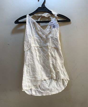 Weißes ärmelloses Top