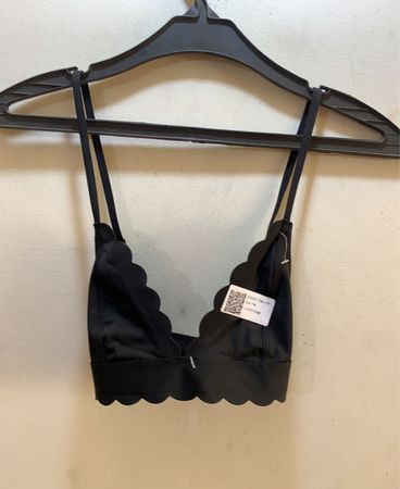 Black Scalloped Bra
