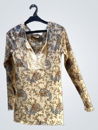 Long-Sleeve Floral Blouse