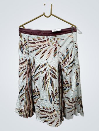 Leaf Pattern Skirt