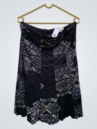 Black and Gray Patterned Skirt