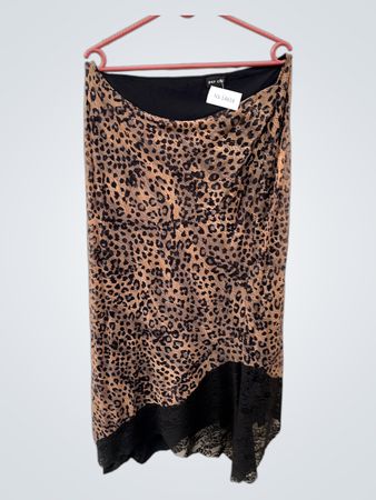Per Chi Leopard Print Skirt