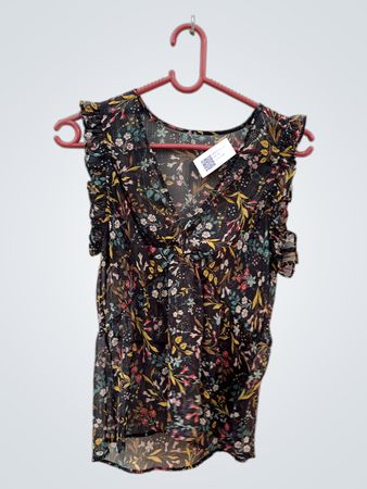 Blouse with Floral Pattern