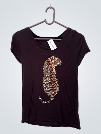 Black Cat Sequined T-Shirt