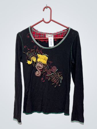 Yes My Lady Long Sleeve Embroidered Top