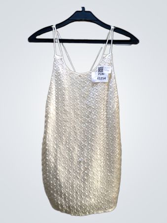Weißes Perlenkleid