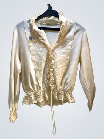 Bluse mit Spitzenbesatz