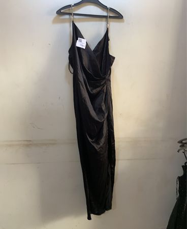 Schwarzes Abendkleid