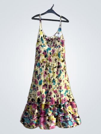 Buntes Blumenkleid