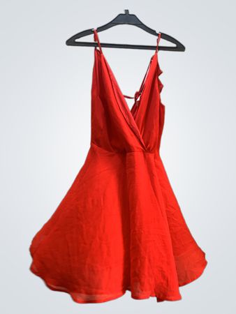 Lulus Rotes Mini-Kleid