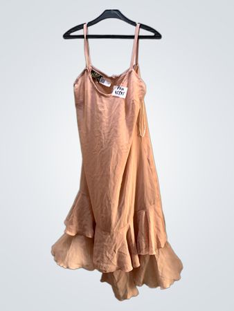 Rosa Rüschens Kleid