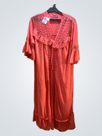 Tyzi Coral Spitze Trim Maxi Nachthemd