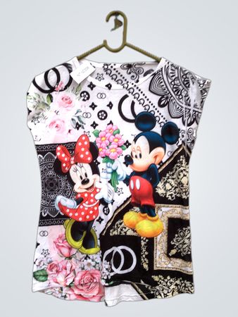 Mickey und Minnie Maus Grafik T-Shirt