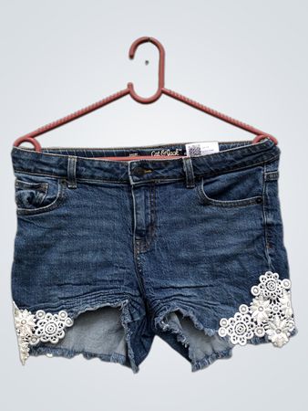 Cat & Jack Denim-Shorts mit Spitzenbesatz