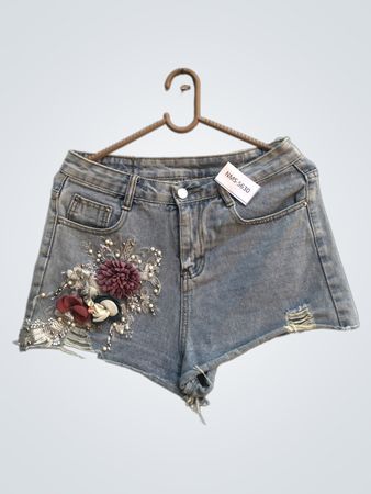 Denim-Shorts mit floralem Stickerei