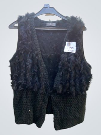 MALVIN Schwarze Flausche Strickweste