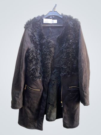 F&F Schwarzer Kunstfellbesatzmantel