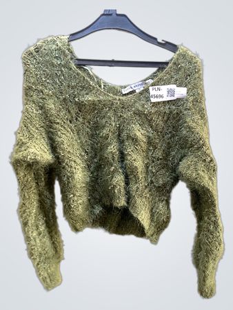 HYFVE Grüner Fuzzy Cropped Pullover