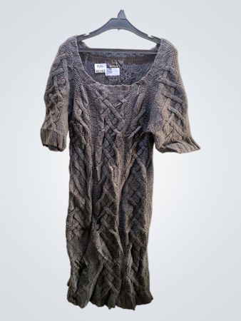 JUJU s'amuse! Graues Kabelstrick-Maxikleid