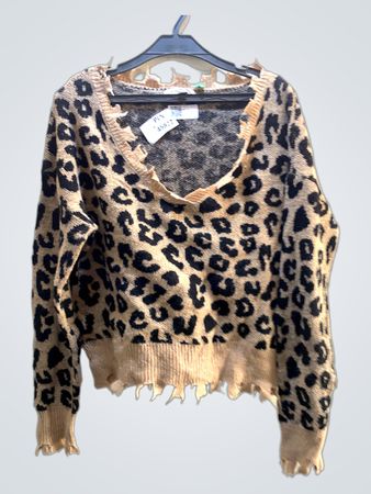 Vigos Leopard Print Distressed Sweater