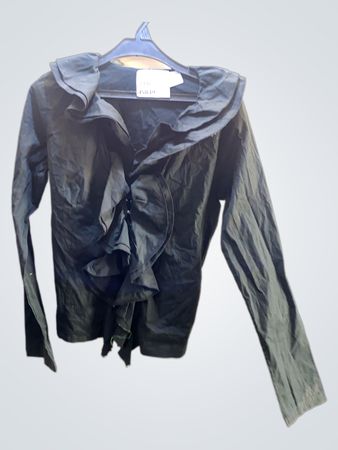 Schwarze Rüschbluse