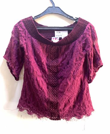 Rosa Herzen Spitzen-Off-Shoulder-Oberteil