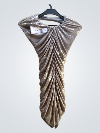 Rüschensamtkleid