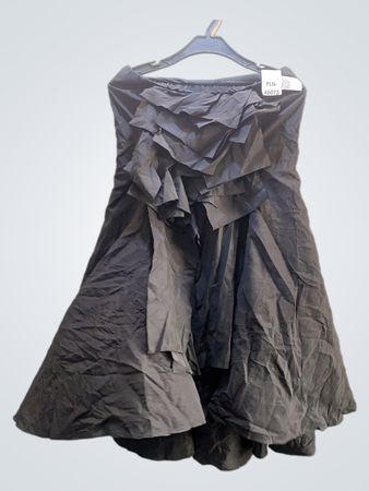 FaithVintage Schwarzes Rüschenträgerloses Kleid