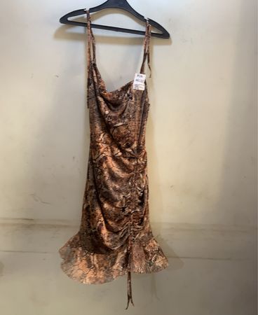 FaithVintage Rüschen-Schlangenprint-Kleid