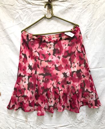 Rosa Blumendruckrock