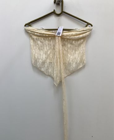 Cremefarbenes Spitzen-Bandeau-Top mit Bindeband