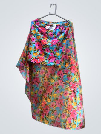 RESORT Floral Print Rock