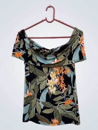 Warehouse Floral Off-the-Shoulder Top