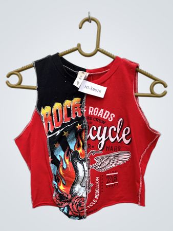 Rot und Schwarz 'Rock Roads Motorcycle' Patchwork Crop Top