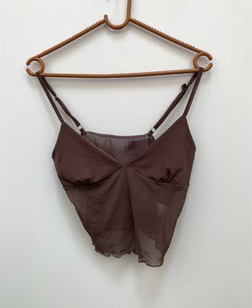 Braunes durchsichtiges Cami-Top