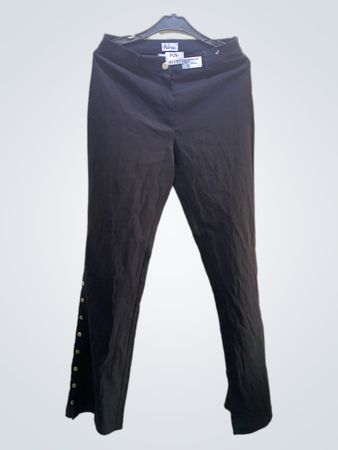Melrose Schwarze Hose mit Knopfdetail
