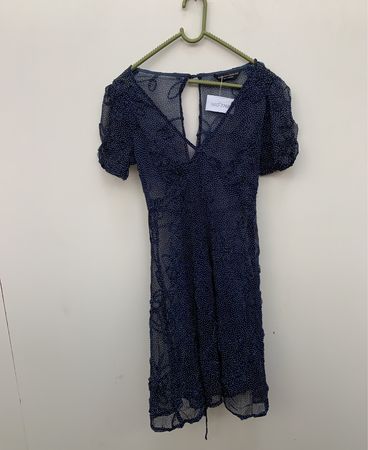 Dorothy Perkins Marineblaues gepunktetes Mesh-Mini-Kleid