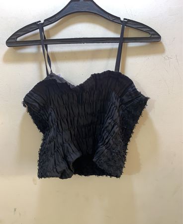 Schwarzes strukturiertes Croptop