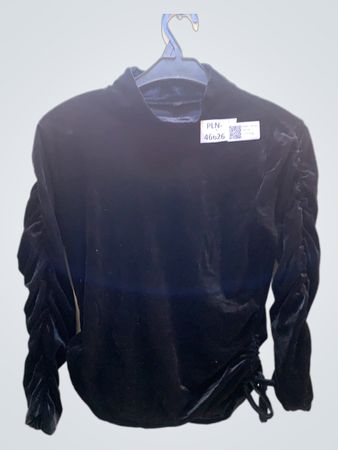 FaithVintage Schwarzes Samtoberteil mit Raffung an den Seiten