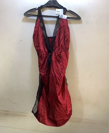 FaithVintage Rote Spitzenbesatz Nachthemd