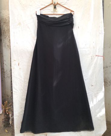 Schwarz trägerloses Maxikleid