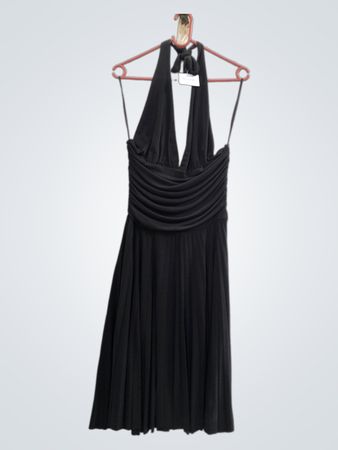Schwarzes Halfterhals Rüschenkleid