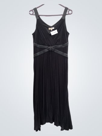 Schwarzes Jessica Kleid mit geflochtenem Gürtel Detail
