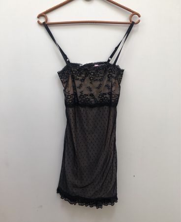 Schwarzes Spitzen-Babydoll