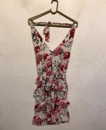 Florales Rüschenschnürkleid